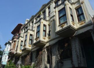 The Oracle of Siphnos